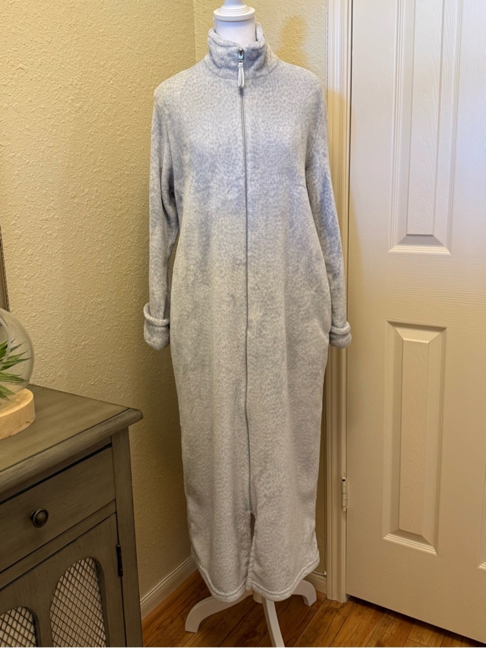 Oscar de la Renta Soft Plush Fleece Full-Zip Mock Neck Cuffs Midi Lounger Robe S